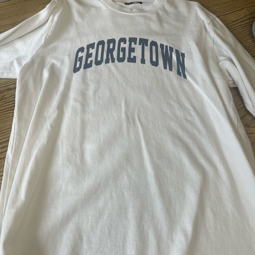 Brandy Melville Georgetown long sleeve tee Worn once perfect condition